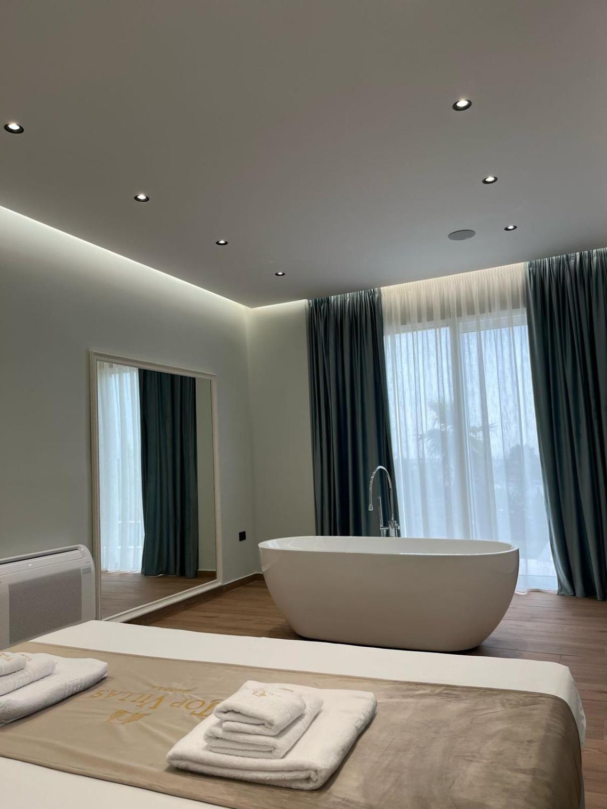Top Villas Durrës Eksteriør billede