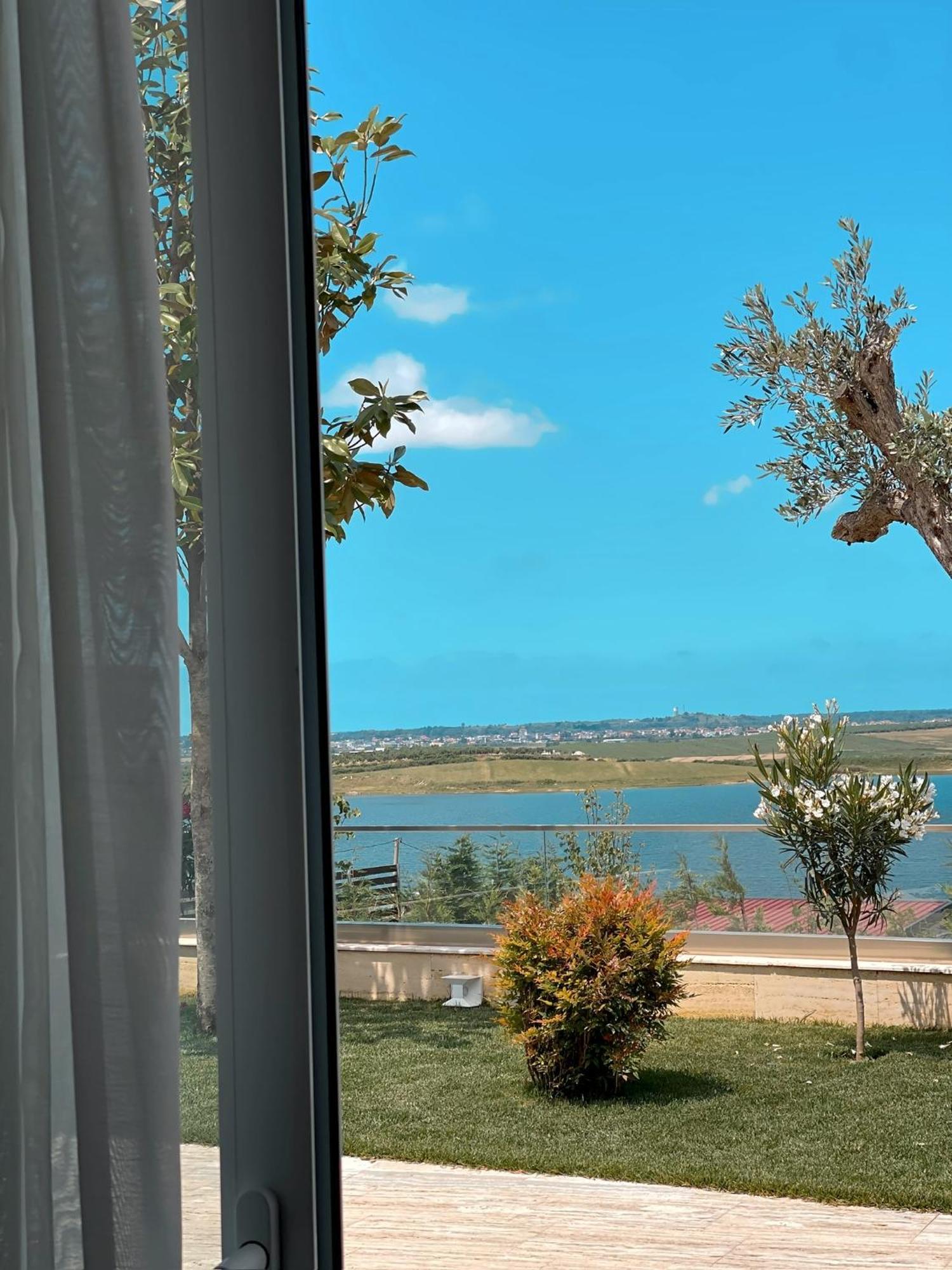 Top Villas Durrës Eksteriør billede
